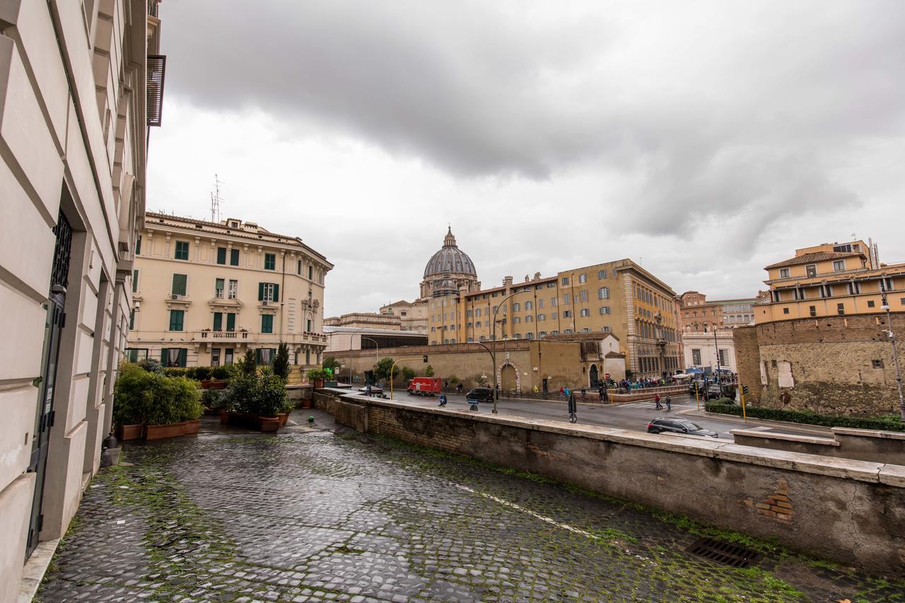 All'Ombra Del Cupolone Rome Buitenkant foto